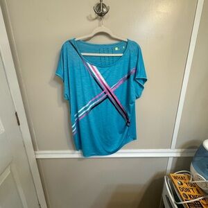 Xersion Teal and Pink Graphic Blouse